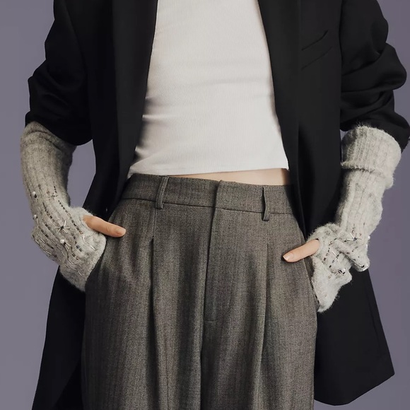 NWTS EMBELLISHED ARM WARMERS - Picture 3 of 10